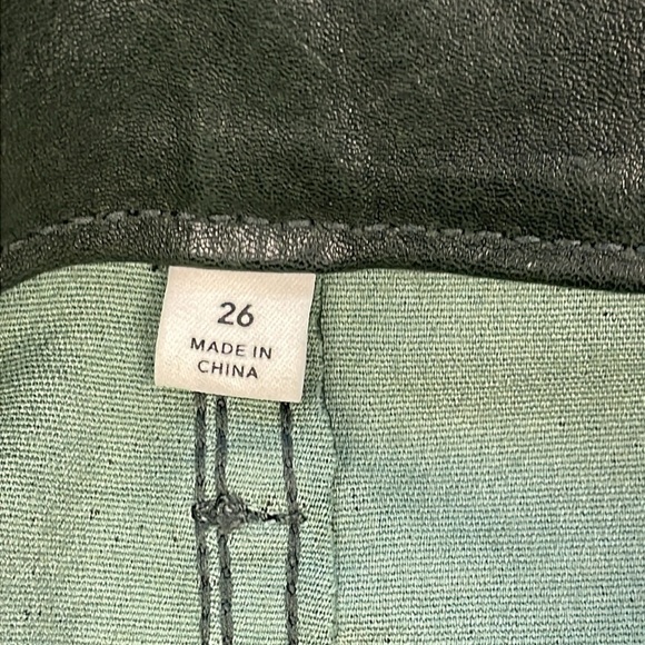 New AG Adriano Goldschmied The Legging Super Skinny Green Leather Pants Sz 26 - Picture 9 of 13
